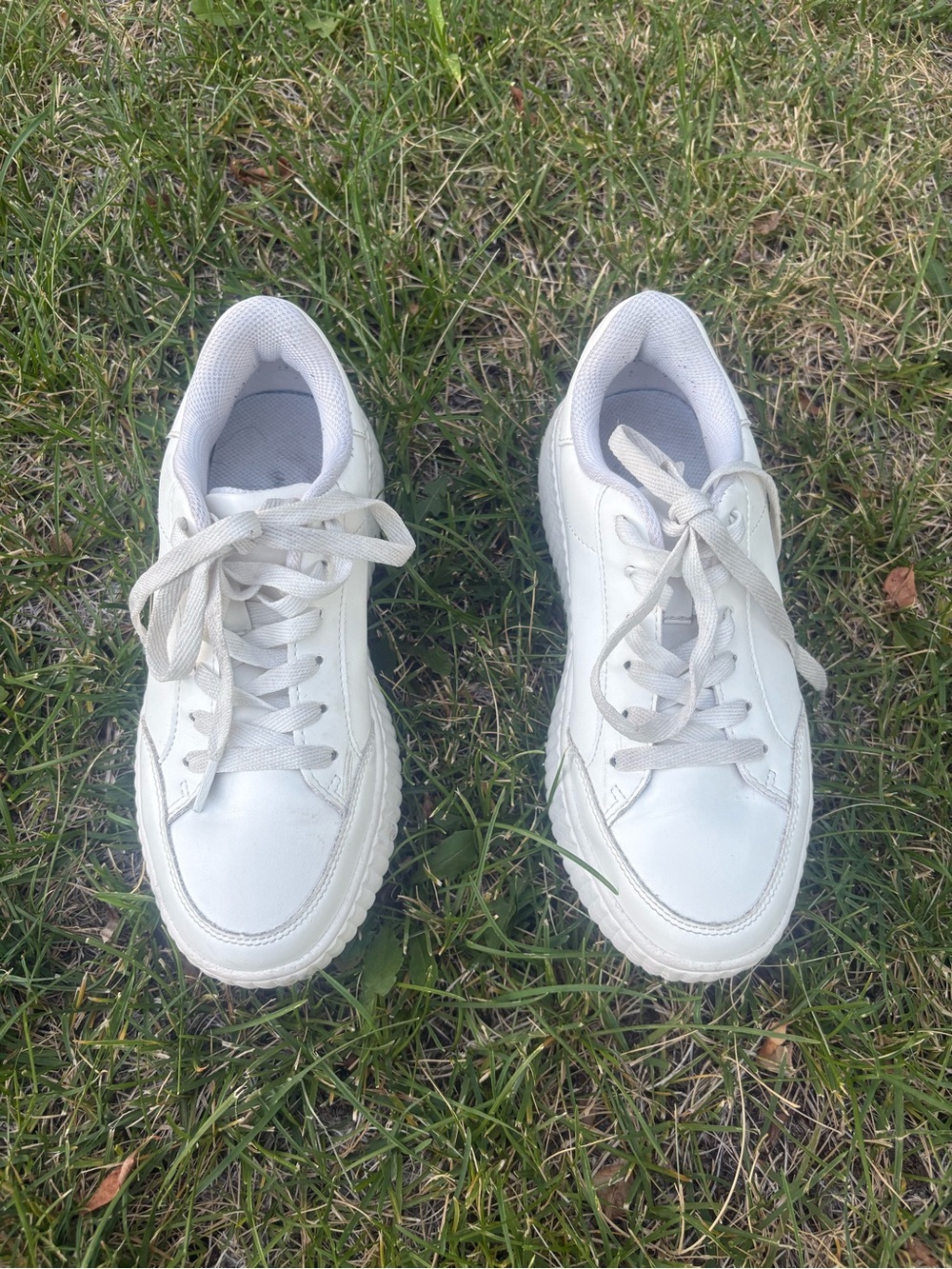 Dream Pairs White Women's Sneakers